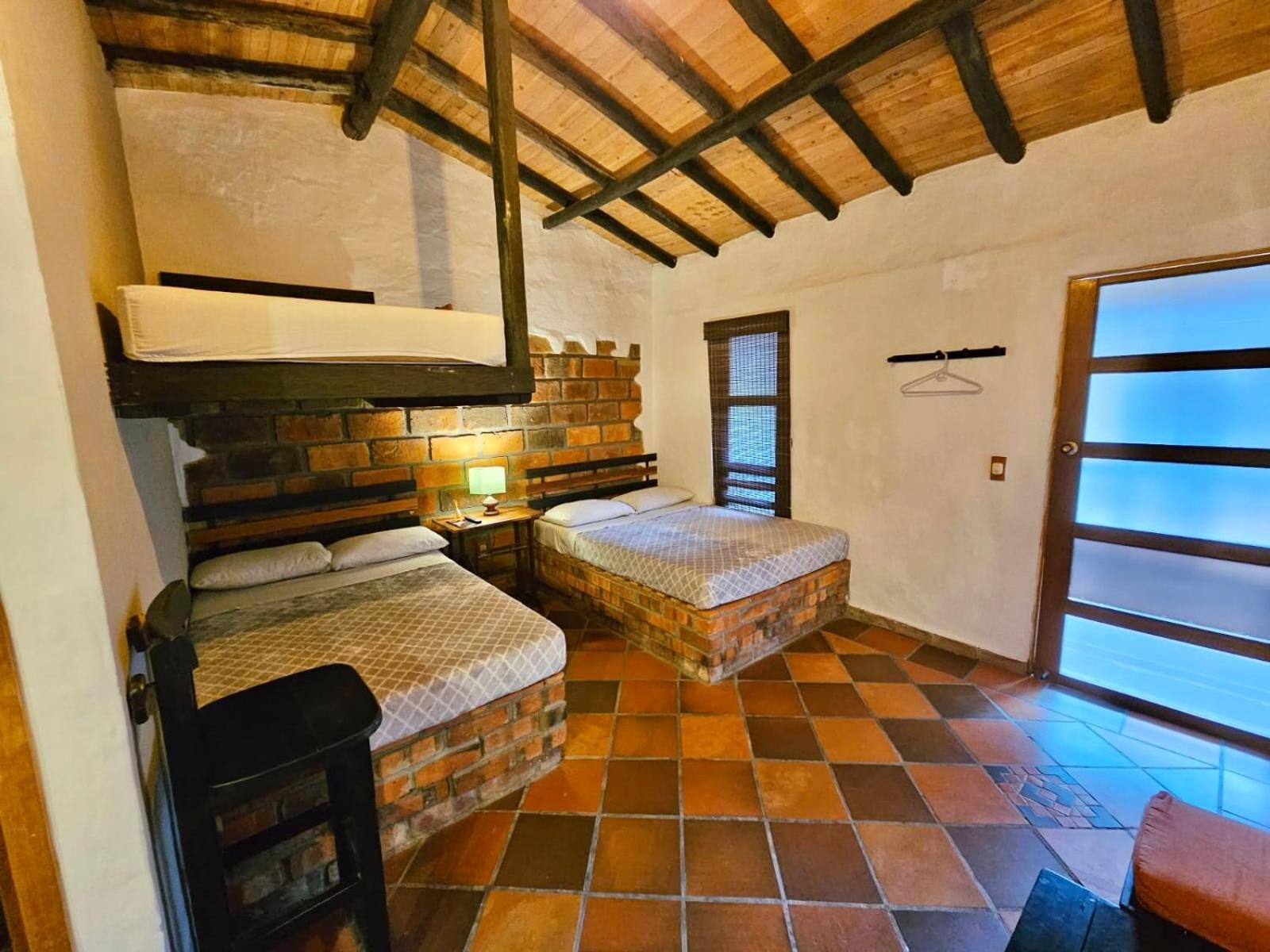 Cabanas Y Hostal Bonanza Mesa De Los Santos Los Santos  Kültér fotó